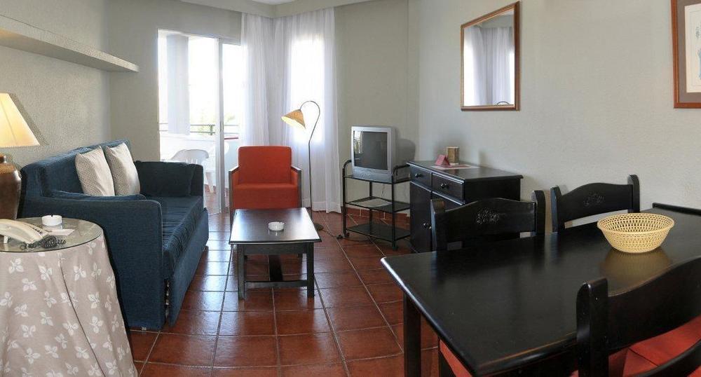 Apartamentos Hg Cristian Sur Los Cristianos  Ngoại thất bức ảnh