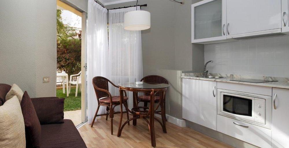 Apartamentos Hg Cristian Sur Los Cristianos  Ngoại thất bức ảnh